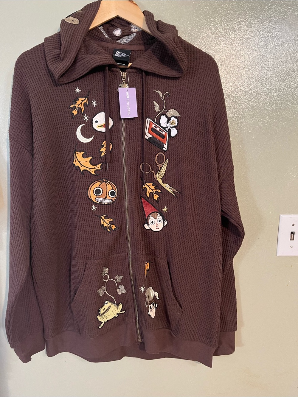 Hot Topic Over The Garden Wall  Therma Brown Zip Hoodie Embroidered M NWT